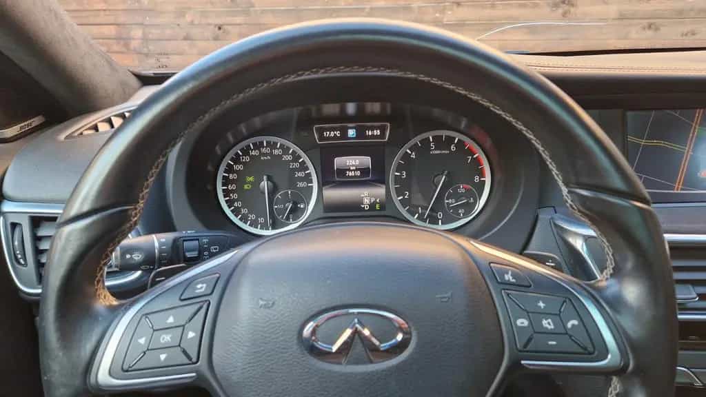 Infiniti Q30S 1.6t DCT FWD Sport, 360° Kamera, Navi 05/2017-photo-25