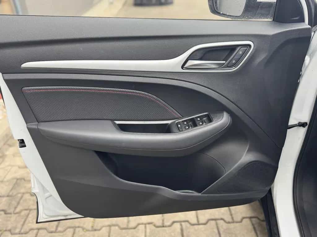 MG ZS Luxury*360°*LED*Apple/Android*Navi*TOP 08/2024-photo-17
