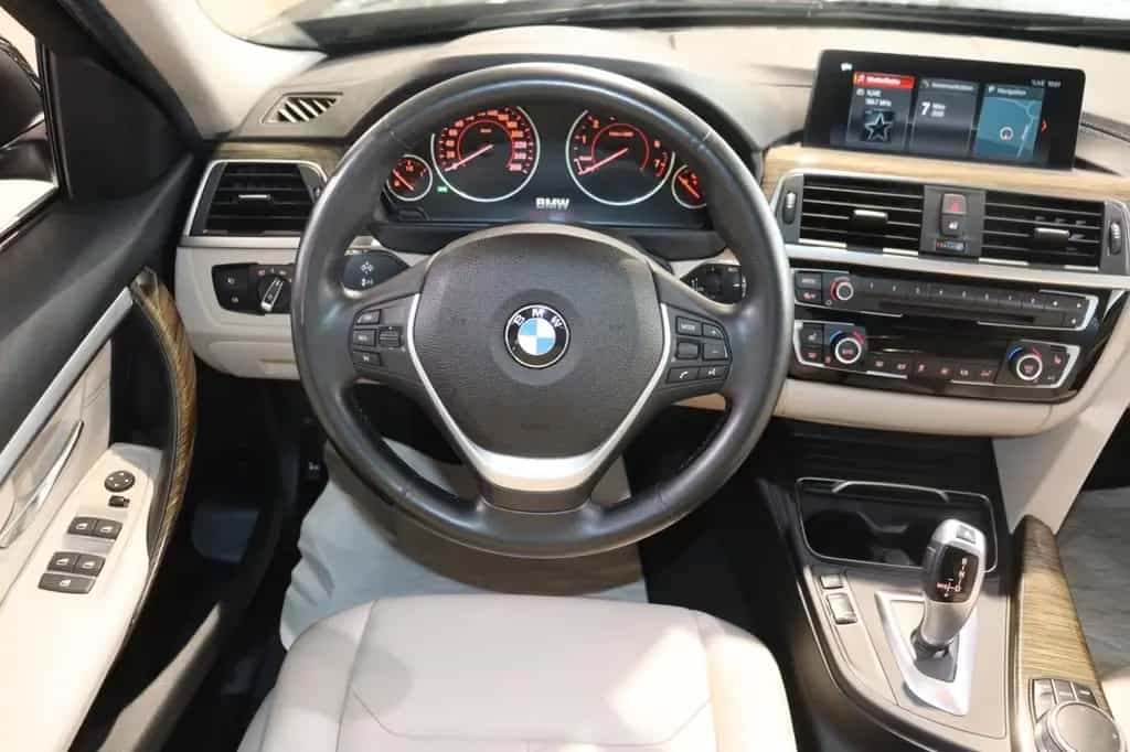 BMW 3 Series i Luxury Line Purity *Automatik*Erst 60tkm* 01/2019-photo-15