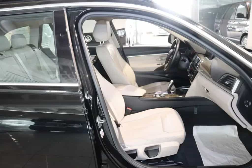 BMW 3 Series i Luxury Line Purity *Automatik*Erst 60tkm* 01/2019-photo-19