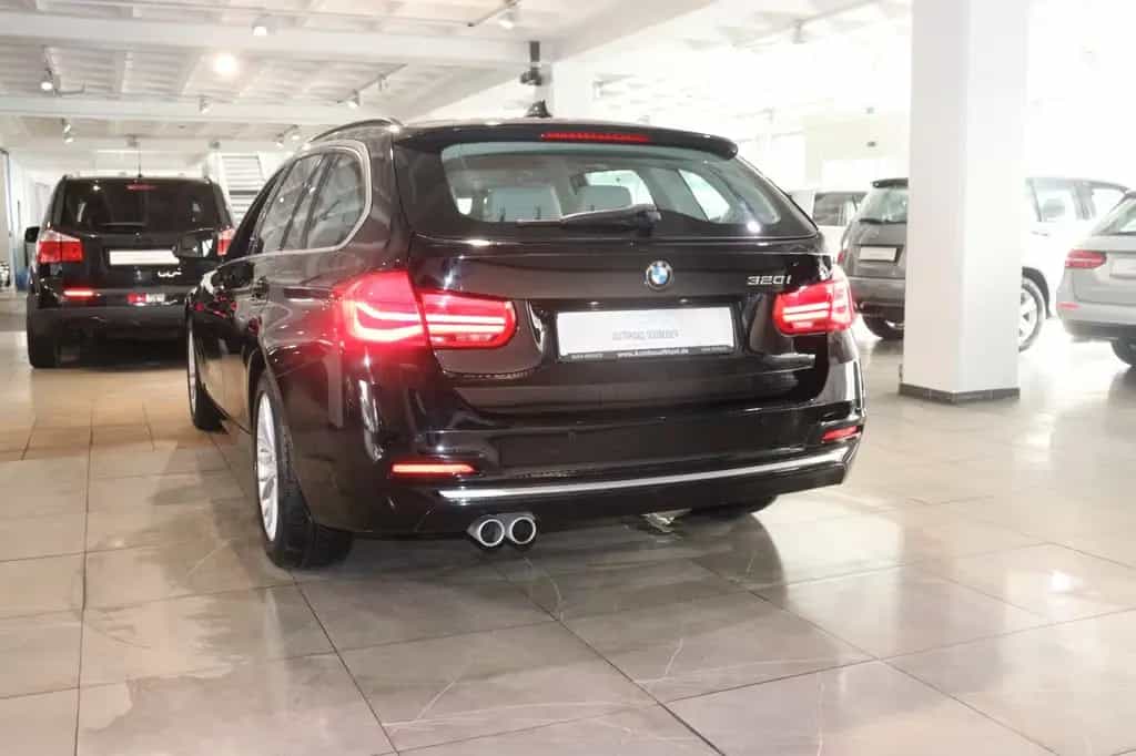 BMW 3 Series i Luxury Line Purity *Automatik*Erst 60tkm* 01/2019-photo-6