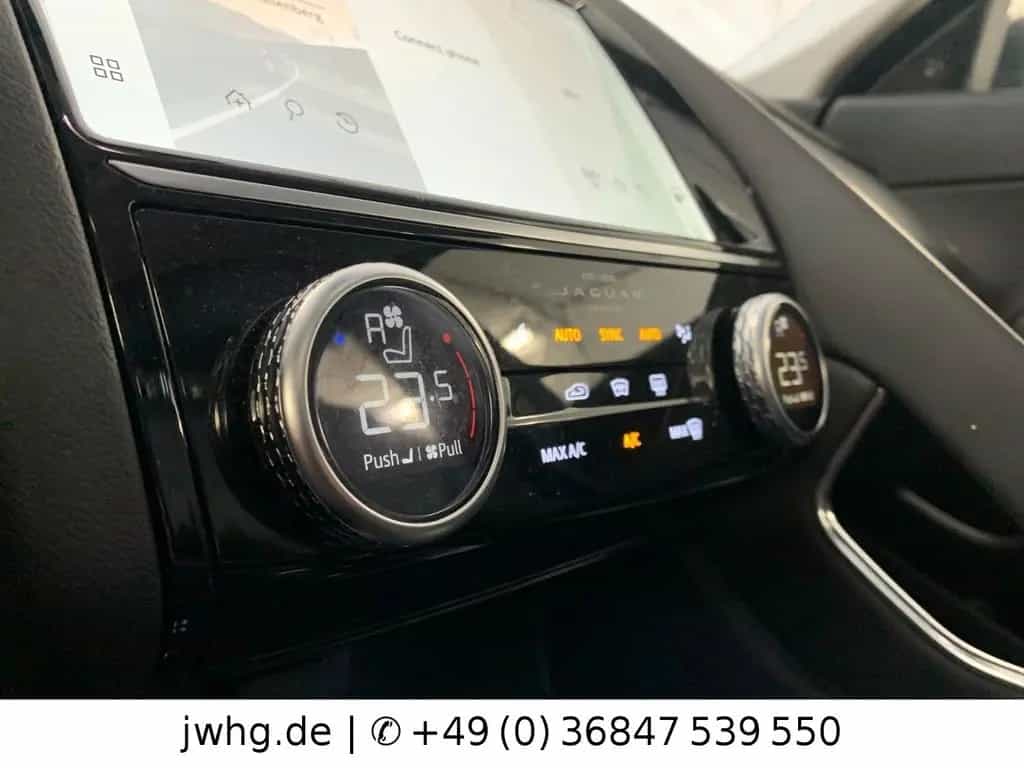 Jaguar E-Pace SE AWD|ACC|LED+|Panorama|Memory|Kam.|AHK 11/2022-photo-11