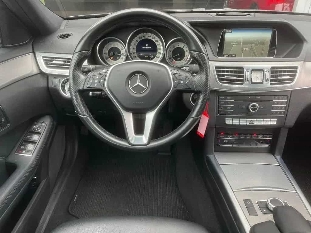 Mercedes-Benz E-Class 400 CGI 7G-Tronic Avantgarde LED PANO NAVI RFK 06/2015-photo-15