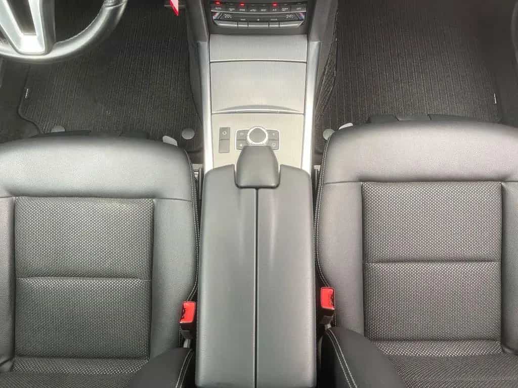 Mercedes-Benz E-Class 400 CGI 7G-Tronic Avantgarde LED PANO NAVI RFK 06/2015-photo-17