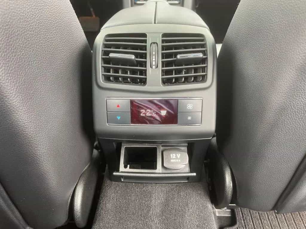 Mercedes-Benz E-Class 400 CGI 7G-Tronic Avantgarde LED PANO NAVI RFK 06/2015-photo-18