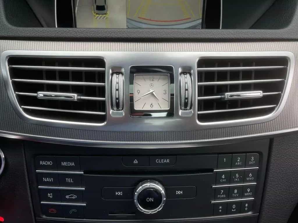 Mercedes-Benz E-Class 400 CGI 7G-Tronic Avantgarde LED PANO NAVI RFK 06/2015-photo-32