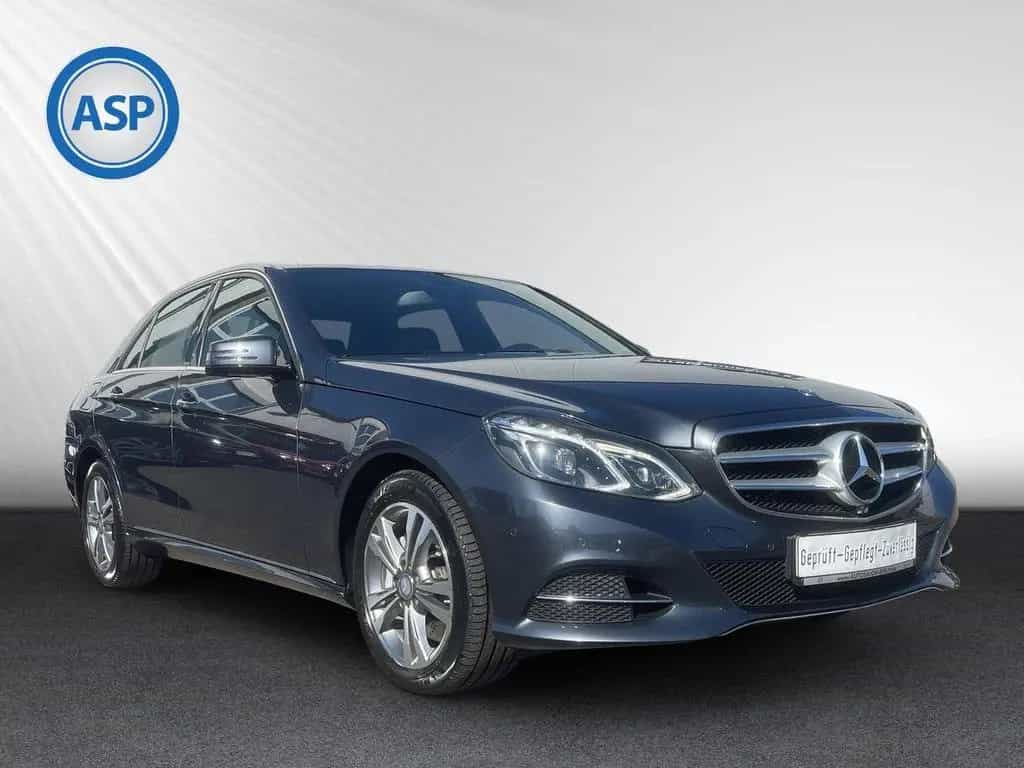 Mercedes-Benz E-Class 400 CGI 7G-Tronic Avantgarde LED PANO NAVI RFK 06/2015-photo-5