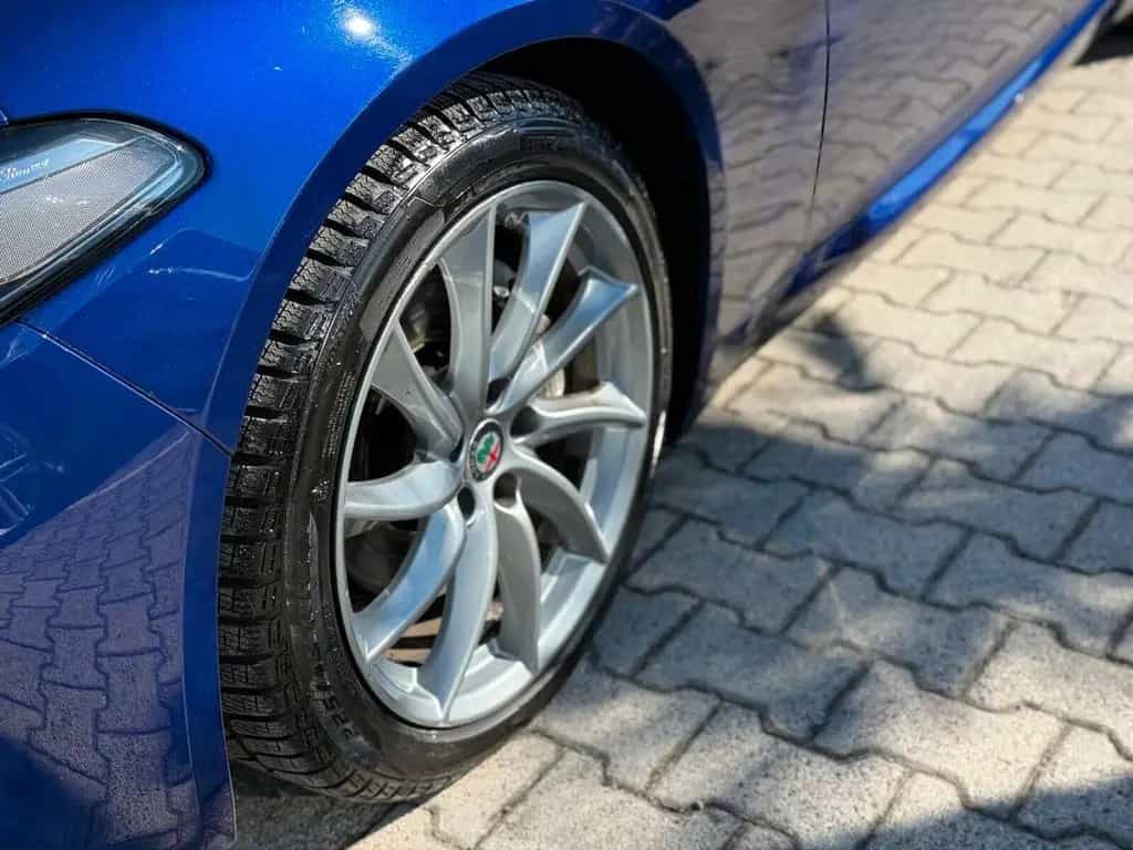 Alfa Romeo Giulia Giulia 2.2 TD 190 CV AT8 Executive Blu Anod 09/2021-photo-1