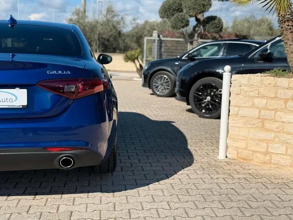 Alfa Romeo Giulia Giulia 2.2 TD 190 CV AT8 Executive Blu Anod 09/2021-photo-7