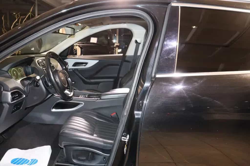 Jaguar F-Pace F-PACE S AWD *Automatik*Navi*Leder* 06/2016-photo-9