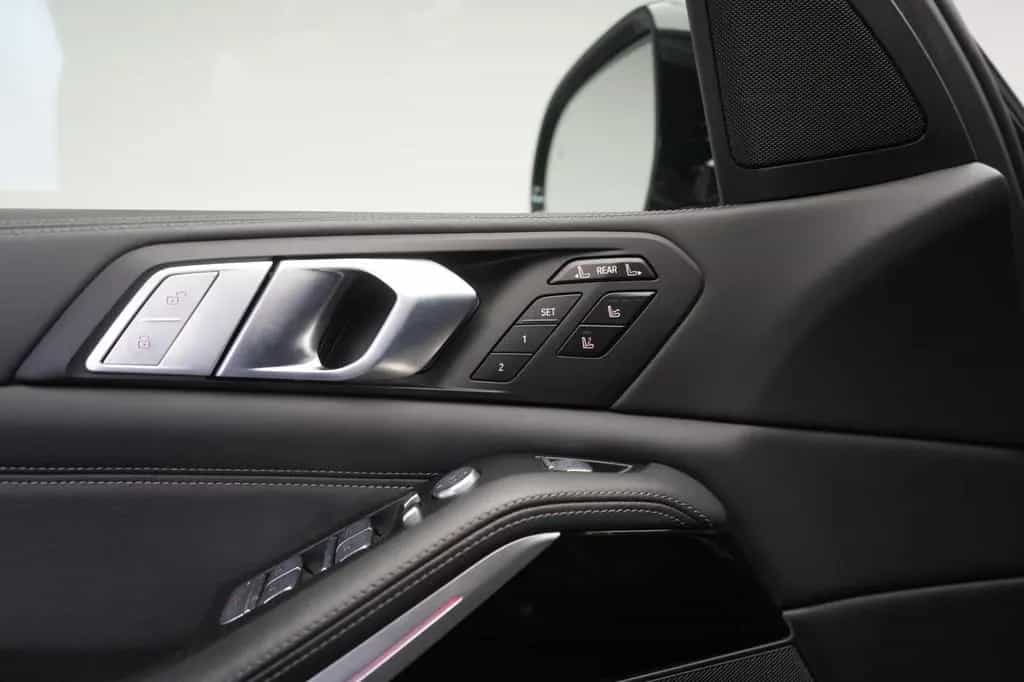 BMW X7 xDrive40d M Sport Leder/ACC/Skyroof/Kamera/HU 11/2021-photo-31