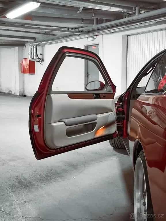 Lexus SC 400 02/1992-photo-2