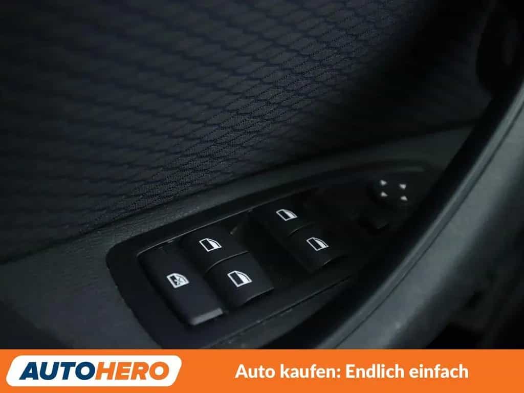 BMW X1 xDrive 18d M Sport *NAVI*TEMPO*LED*CAM*SH 09/2020-photo-25