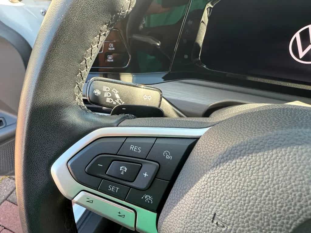 Volkswagen Golf VIII eHybrid Style 1.4 *NAVI*CAM*KEYLESSGO* 05/2021-photo-18