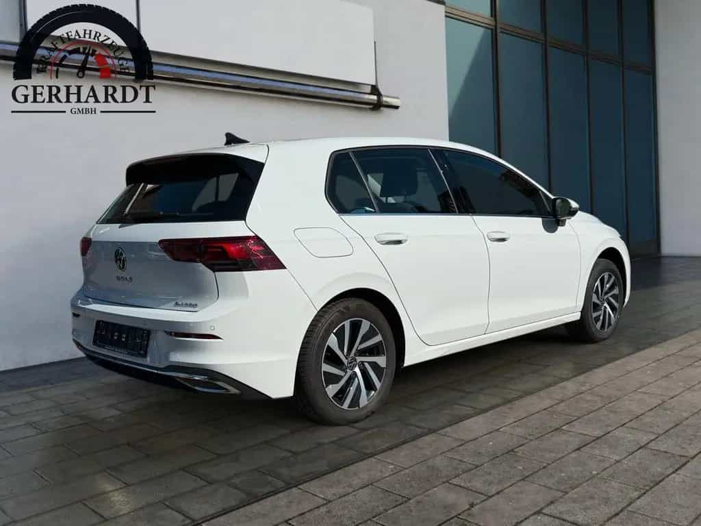 Volkswagen Golf VIII eHybrid Style 1.4 *NAVI*CAM*KEYLESSGO* 05/2021-photo-5