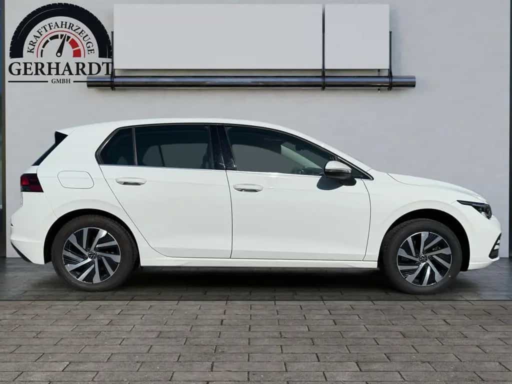 Volkswagen Golf VIII eHybrid Style 1.4 *NAVI*CAM*KEYLESSGO* 05/2021-photo-6