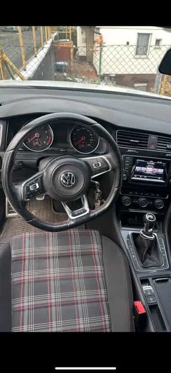 Volkswagen Golf 7 GTI Performance 04/2014-photo-12
