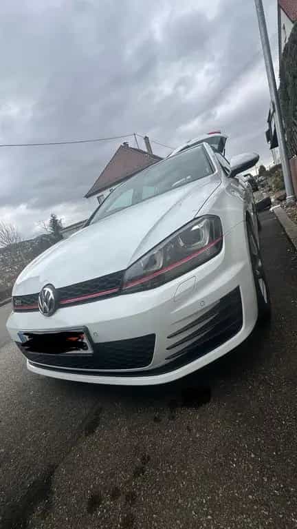 Volkswagen Golf 7 GTI Performance 04/2014-photo-2