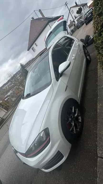 Volkswagen Golf 7 GTI Performance 04/2014-photo-5