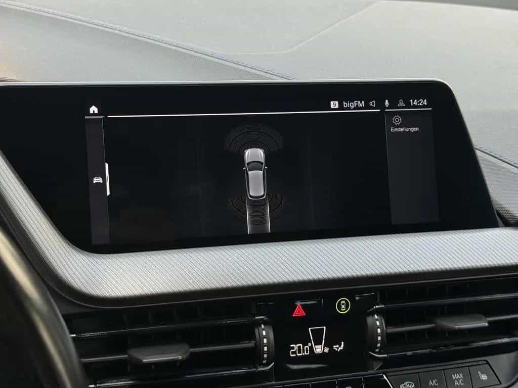 BMW 118 i Steptronic Lim. M Sport Leder|LED|PDC|Live 10/2022-photo-10