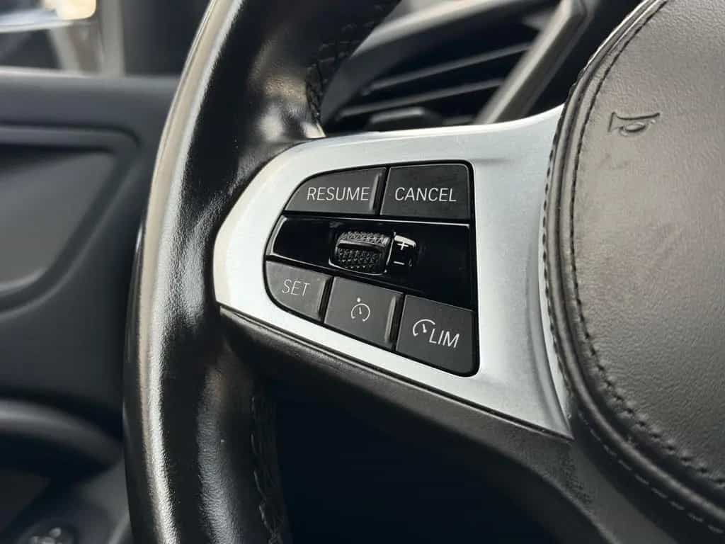BMW 118 i Steptronic Lim. M Sport Leder|LED|PDC|Live 10/2022-photo-14
