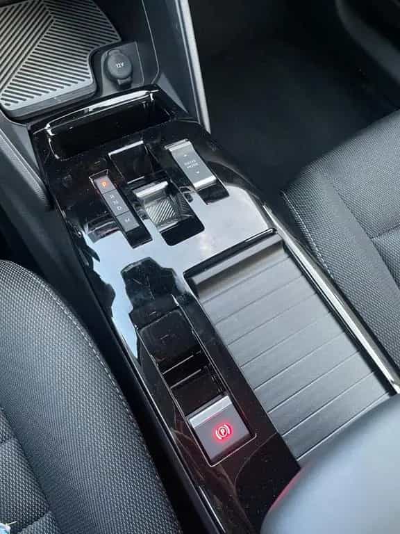 Other Citroen C4 PureTech 130 S&S EAT8 PLUS 03/2025-photo-13