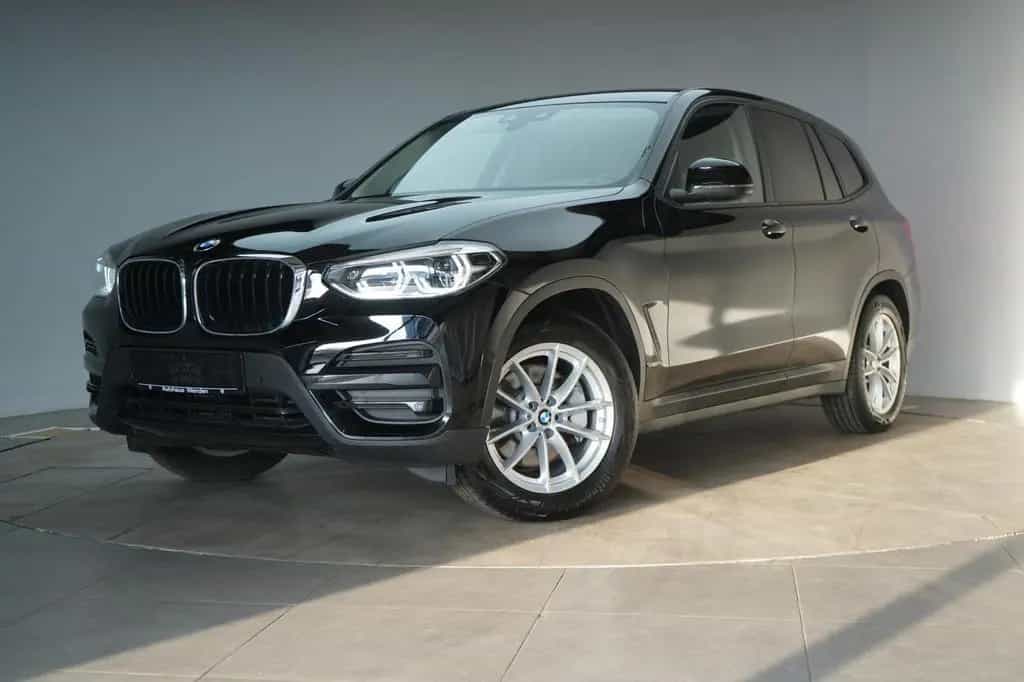 BMW X3 xDrive30d Advantage Carplay/Temp/AHK/LED 06/2021-photo-2