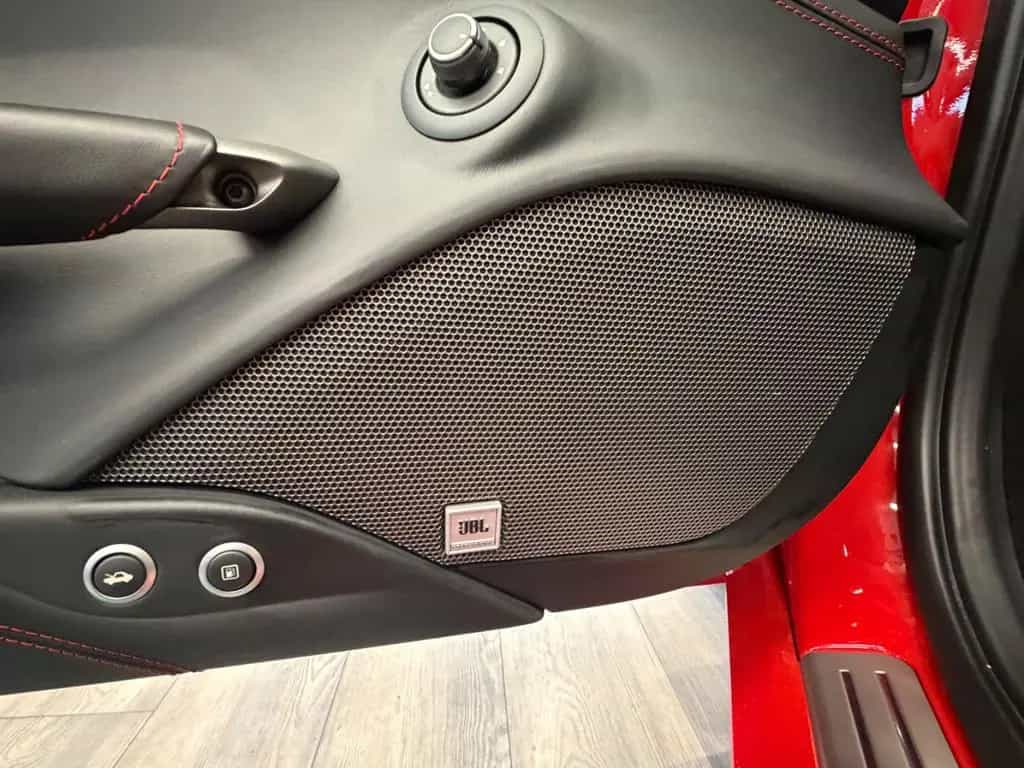 Ferrari 488 GTB Approv Warranty 03/2027 Germ. Lift JBL 02/2017-photo-10