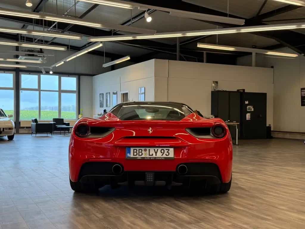 Ferrari 488 GTB Approv Warranty 03/2027 Germ. Lift JBL 02/2017-photo-4