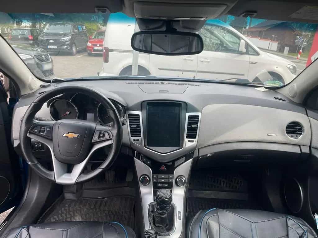 Chevrolet Cruze LT 2.0 06/2011-photo-4