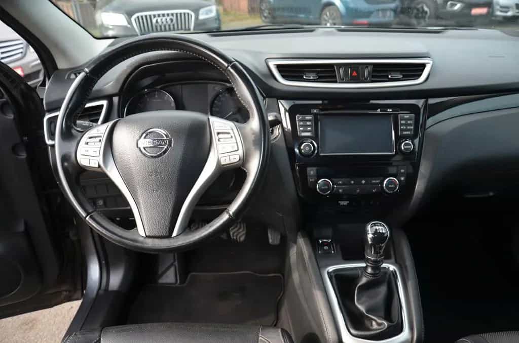 Nissan Qashqai Tekna*KAMERA*PANO*NAVI*PDC*LED*TEMPO* 02/2015-photo-12