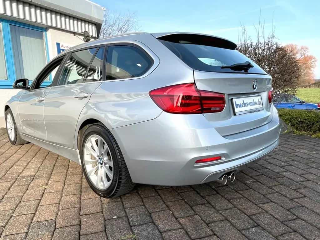 BMW 3 Series 320i Touring Autom. Advantage LED Navi 04/2019-photo-14