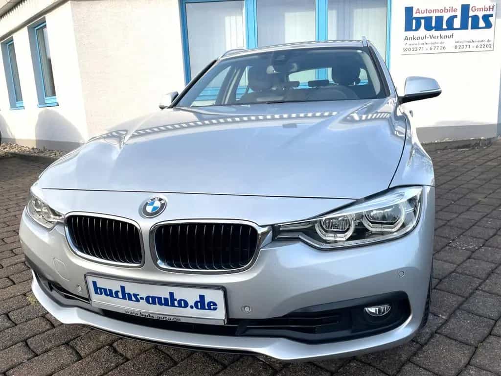 BMW 3 Series 320i Touring Autom. Advantage LED Navi 04/2019-photo-16