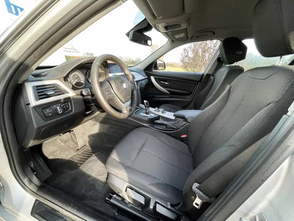 BMW 3 Series 320i Touring Autom. Advantage LED Navi 04/2019-photo-6