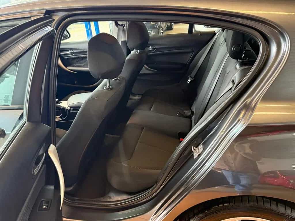 BMW 1 Series 118 1 Limousine 5-trg. 118 i /52TKM/SHZ/MFL/Klim 12/2017-photo-10
