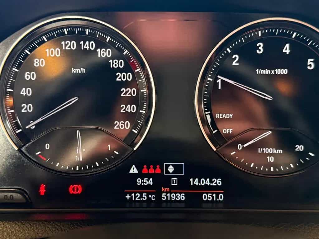 BMW 1 Series 118 1 Limousine 5-trg. 118 i /52TKM/SHZ/MFL/Klim 12/2017-photo-16