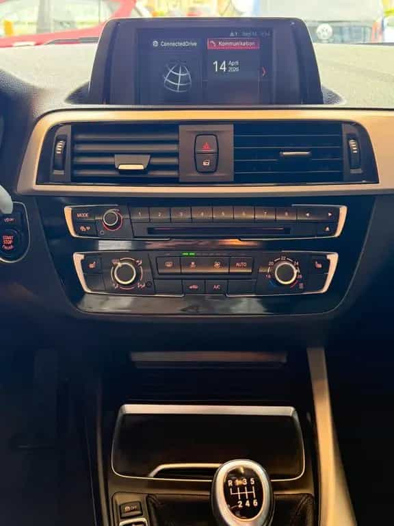 BMW 1 Series 118 1 Limousine 5-trg. 118 i /52TKM/SHZ/MFL/Klim 12/2017-photo-18