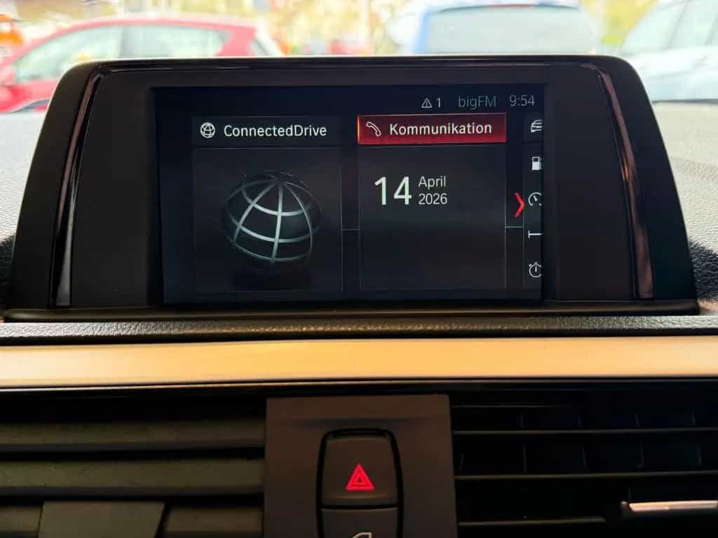 BMW 1 Series 118 1 Limousine 5-trg. 118 i /52TKM/SHZ/MFL/Klim 12/2017-photo-19