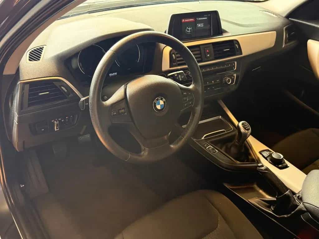 BMW 1 Series 118 1 Limousine 5-trg. 118 i /52TKM/SHZ/MFL/Klim 12/2017-photo-8