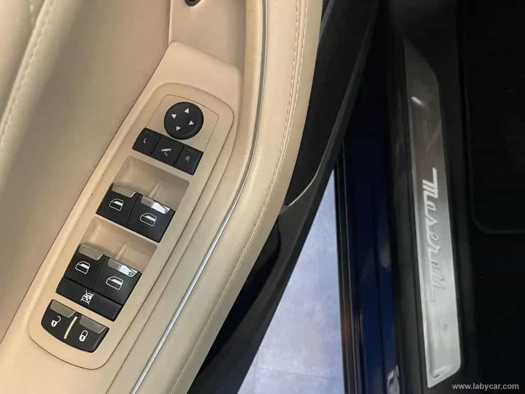 Maserati Levante MASERATI Levante V6 430 CV S AWD Granlusso 02/2019-photo-13