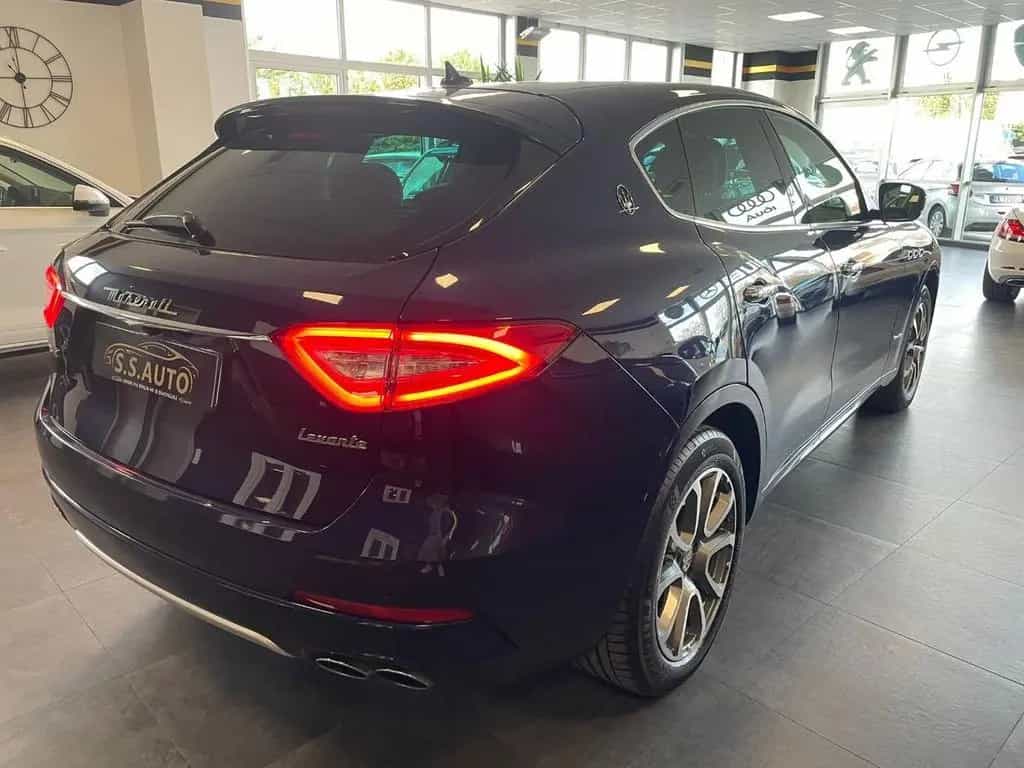 Maserati Levante MASERATI Levante V6 430 CV S AWD Granlusso 02/2019-photo-9