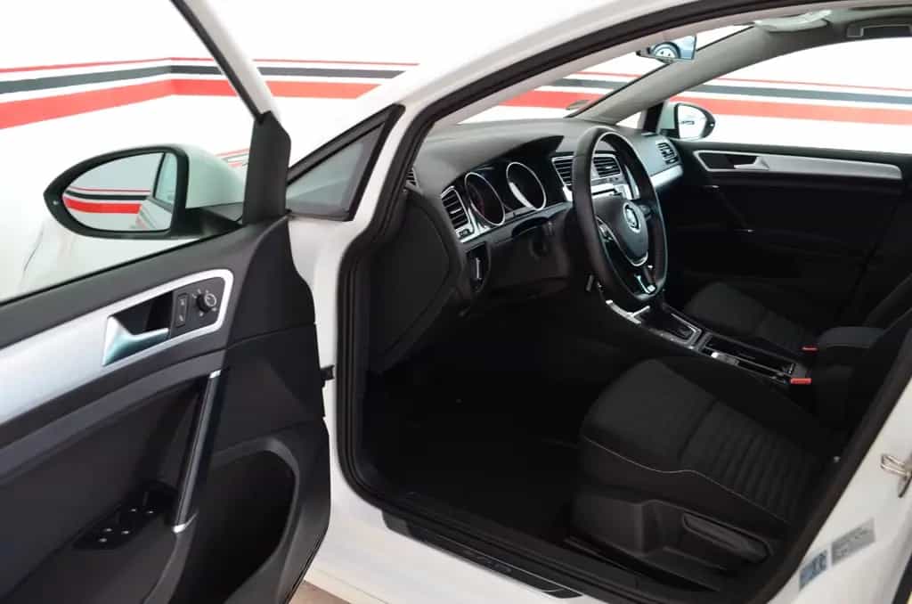 Volkswagen Golf VII Lim. R-Line Sport | LED | Navi | 19`Alu 01/2015-photo-3