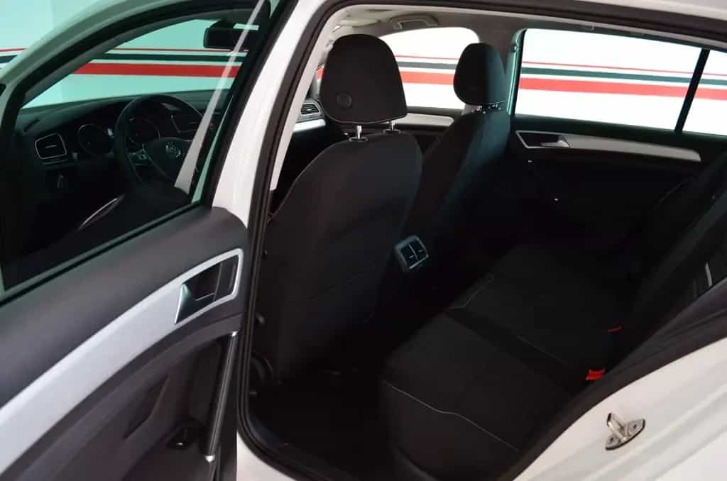 Volkswagen Golf VII Lim. R-Line Sport | LED | Navi | 19`Alu 01/2015-photo-5