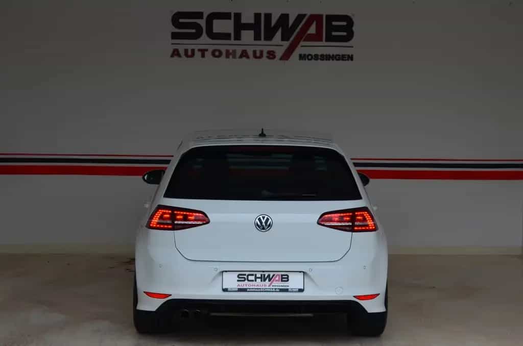 Volkswagen Golf VII Lim. R-Line Sport | LED | Navi | 19`Alu 01/2015-photo-8