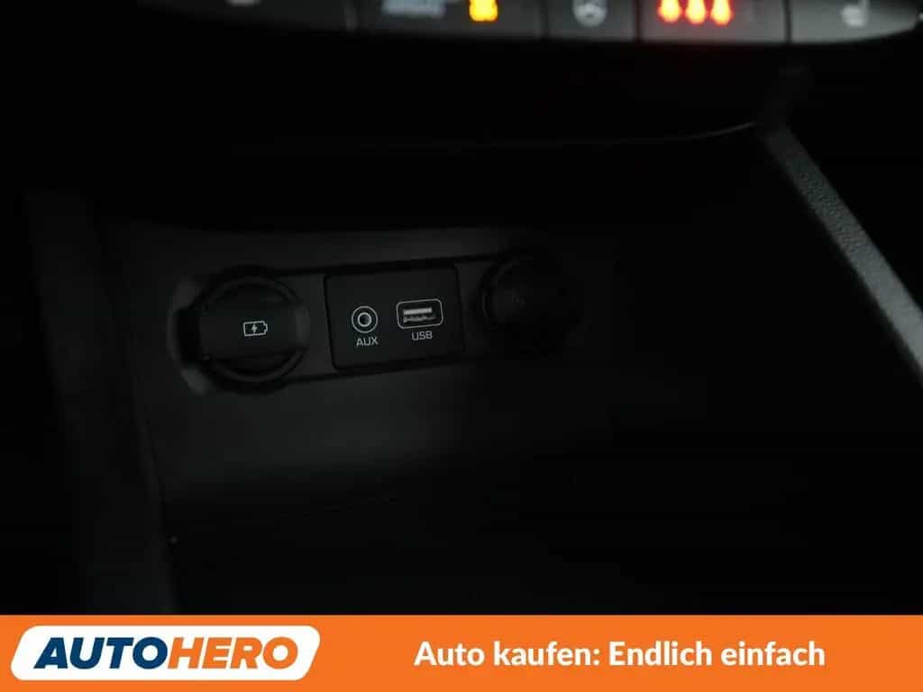 Hyundai i20 1.0 TGDI YES!*TEMPO*PDC*SHZ*KLIMA*GARANTIE* 06/2019-photo-24