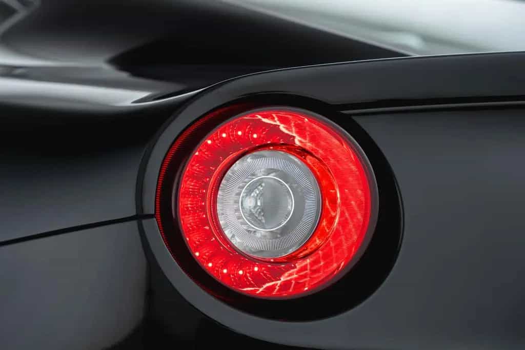 Ferrari F12 berlinetta 02/2013-photo-24