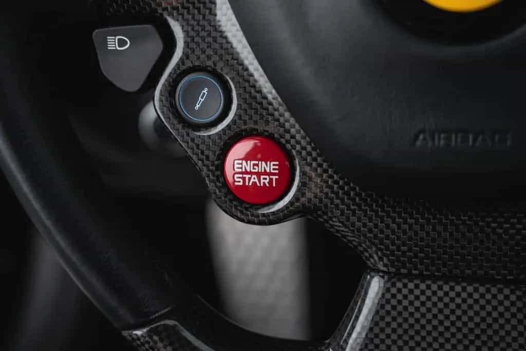 Ferrari F12 berlinetta 02/2013-photo-38
