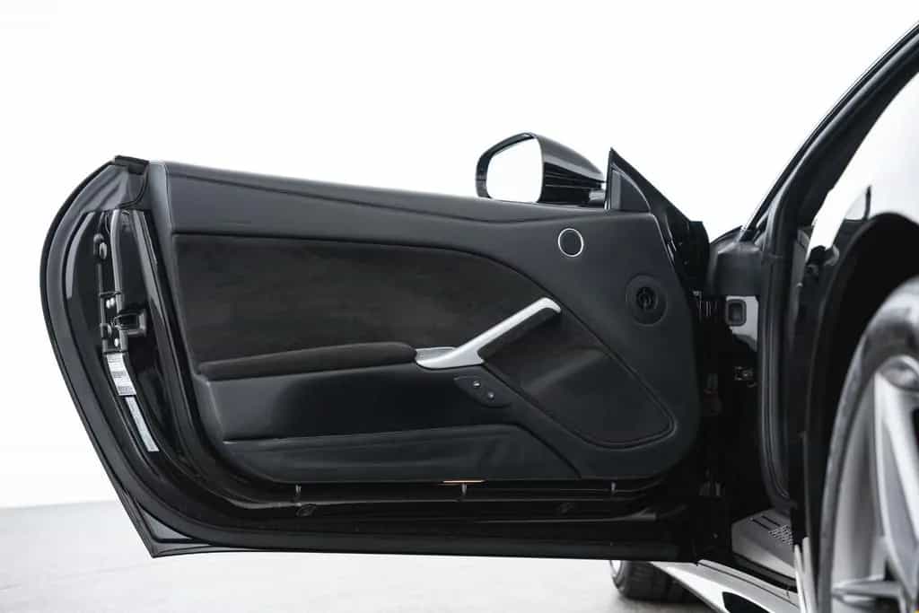 Ferrari F12 berlinetta 02/2013-photo-41