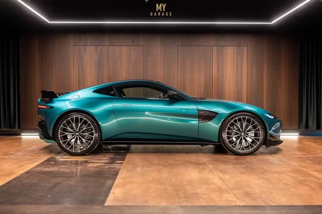 Aston Martin V8 Vantage 4.0 F1 Edition 04/2022-photo-0