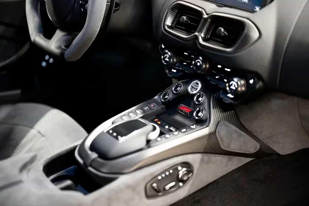 Aston Martin V8 Vantage 4.0 F1 Edition 04/2022-photo-18